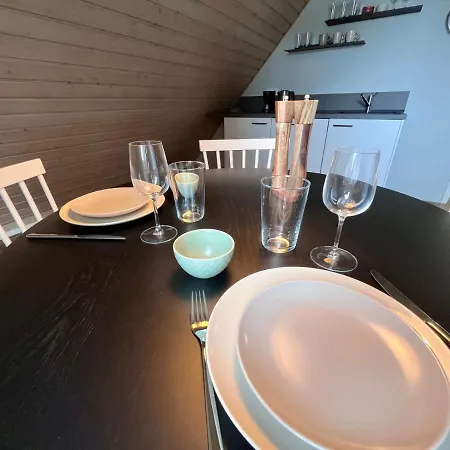 Schoenes In Gepflegter - 1 *