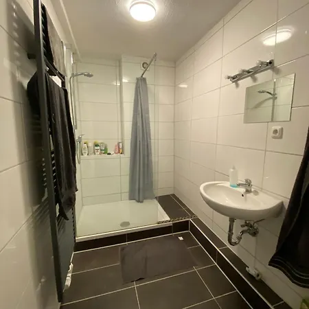 Privatunterkunft Schoenes In Gepflegter - 1 *