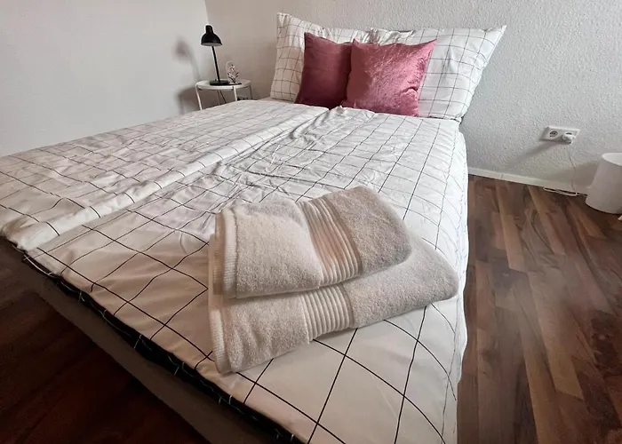 בית אירוח Schoenes In Gepflegter - 1 פאדרבורן